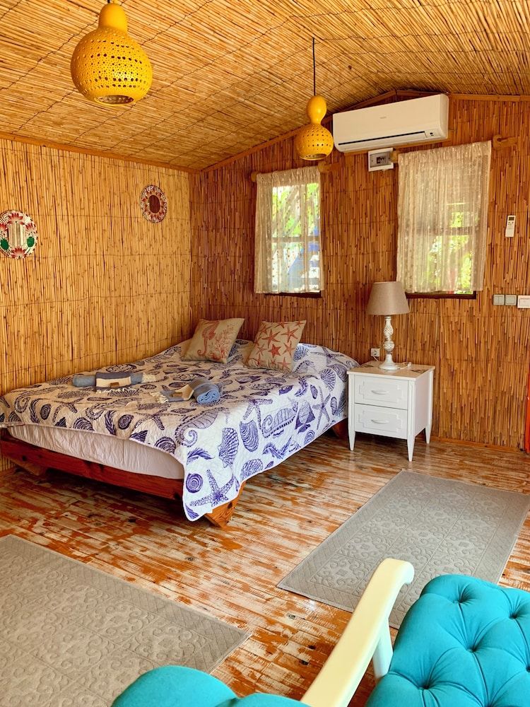 undefined Turan Hill Lounge 8