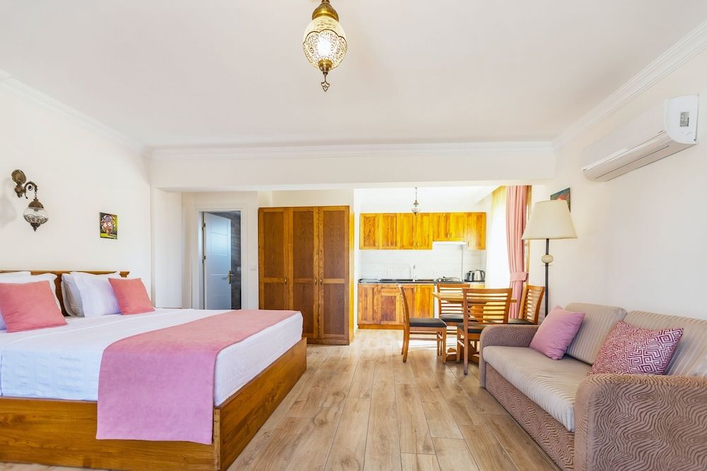 Infinity Lilly Apartments Classic Studio 6