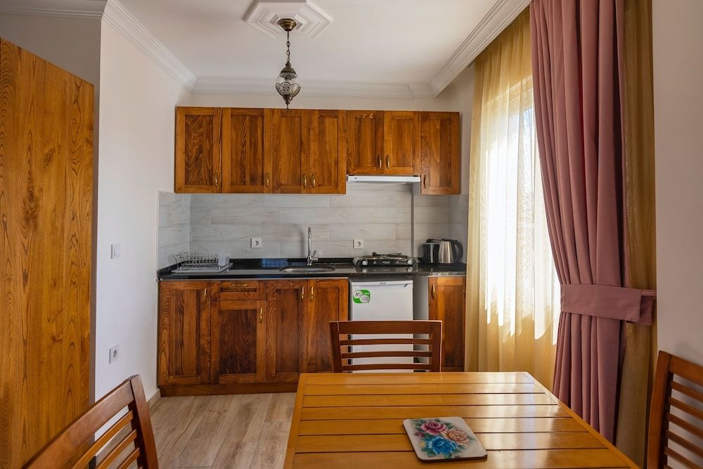 undefined Infinity Lilly Apartments 10