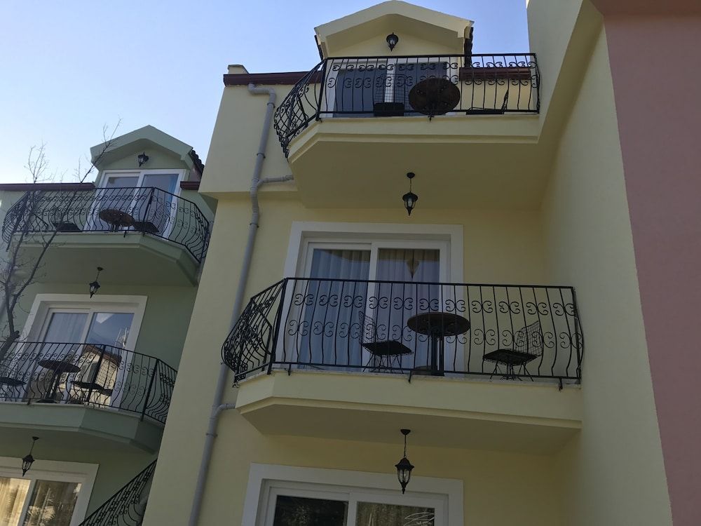 undefined Infinity Lilly Apartments 7