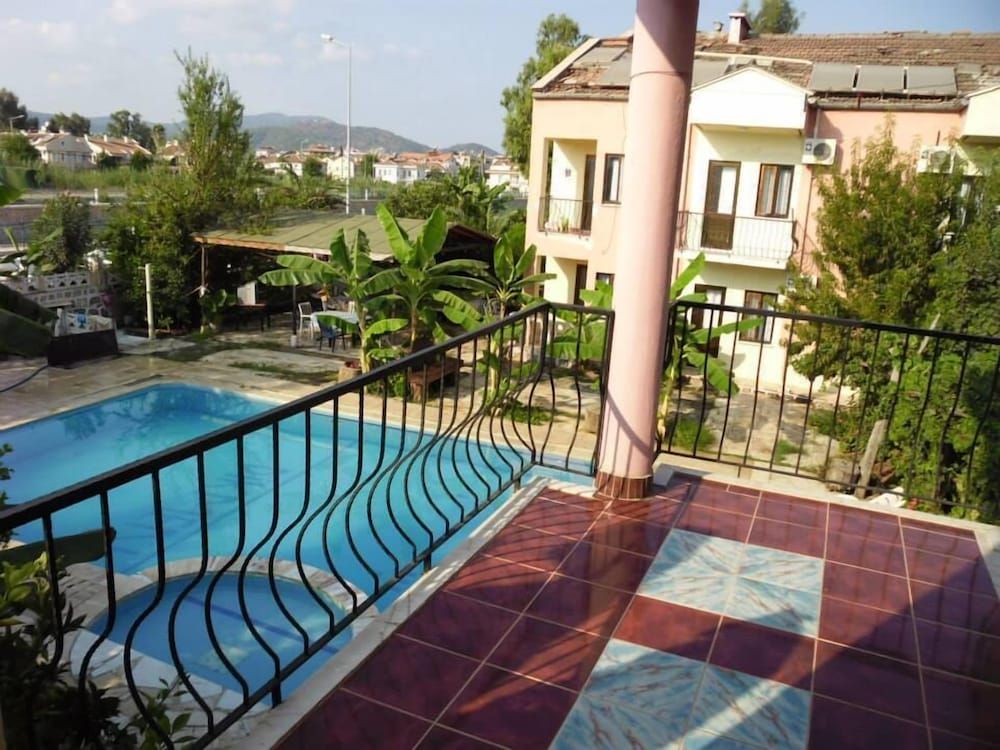 undefined Dikmen Apart 7