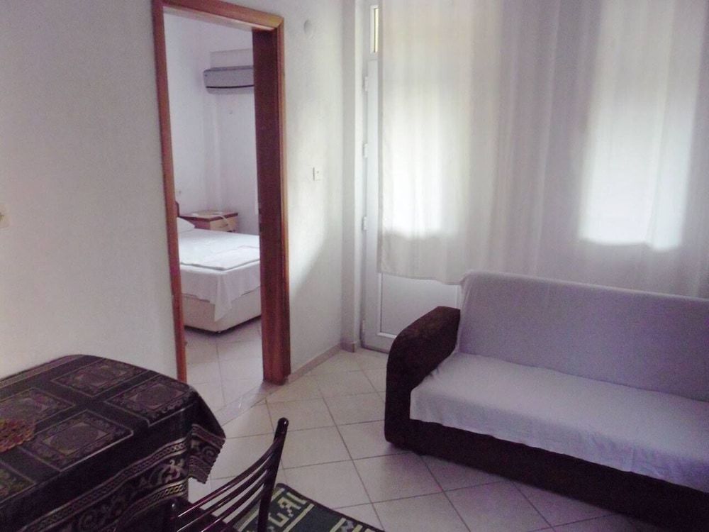 undefined Dikmen Apart 8