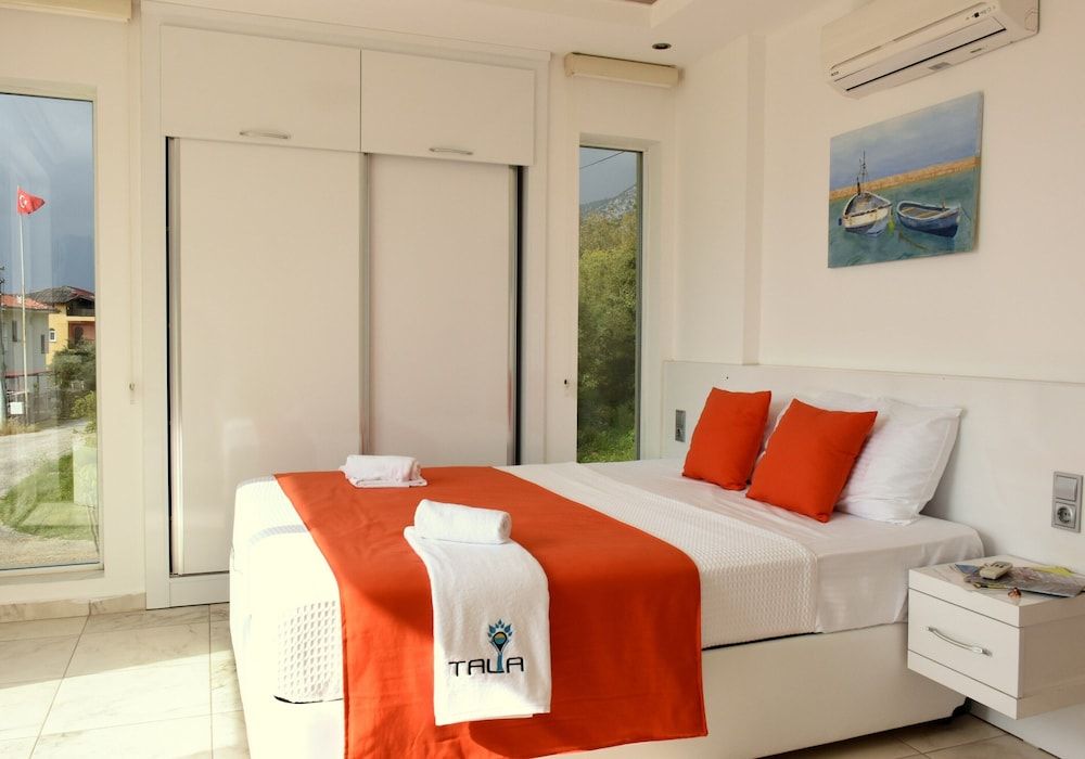 undefined Tala Villa 16 9