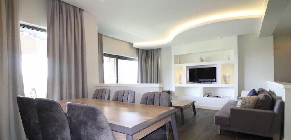 Villa Joy 2 by JoyLettings Villa 13