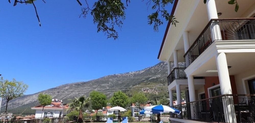 Villa MAS2 by JoyLettings Villa 8