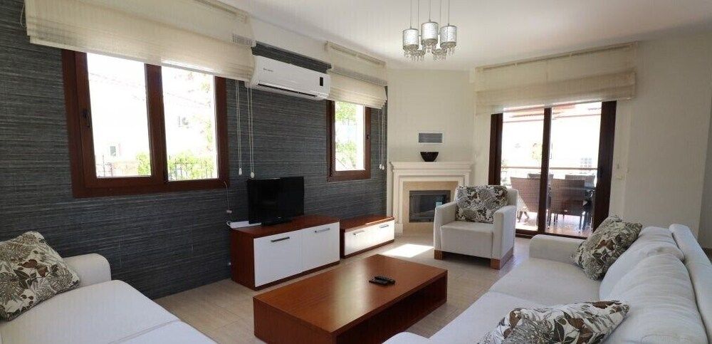 Villa MAS2 by JoyLettings Villa 13