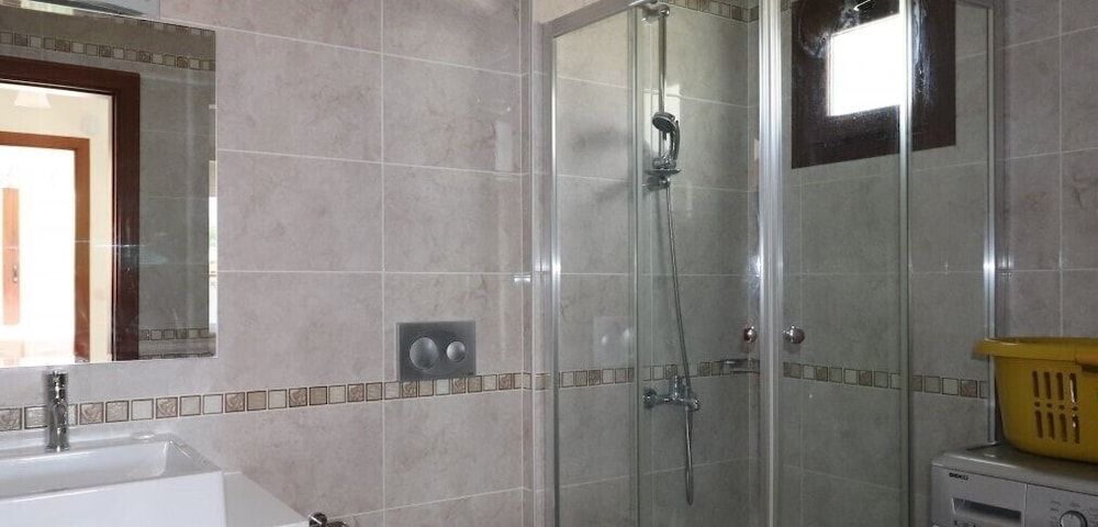 Villa MAS2 by JoyLettings Villa 11