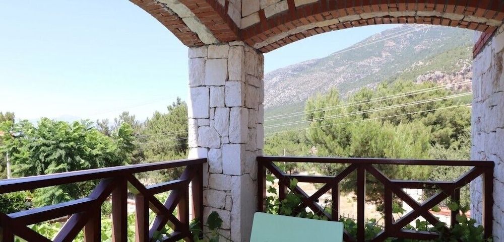 undefined Villa ANM2 by JoyLettings 10