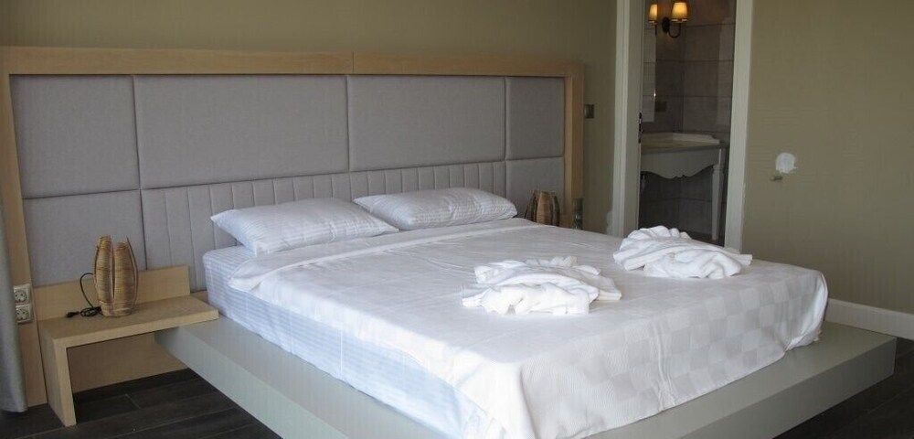 undefined Villa JOY1 by JoyLettings 3