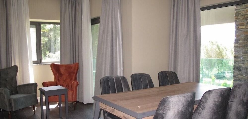 undefined Villa JOY1 by JoyLettings 7