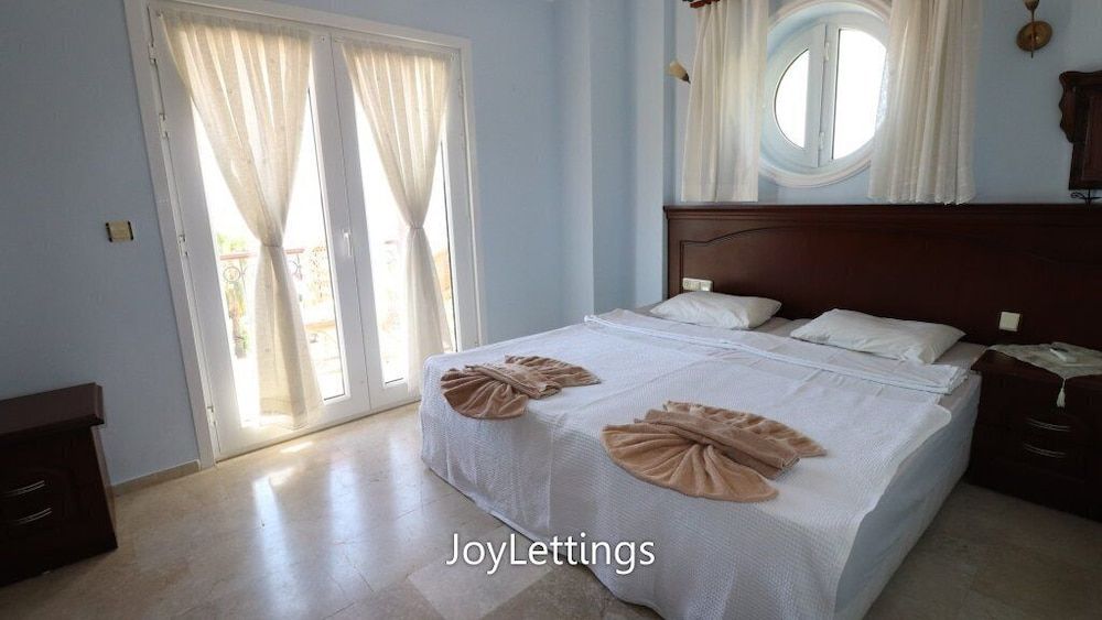 undefined Villa FT01 by JoyLettings