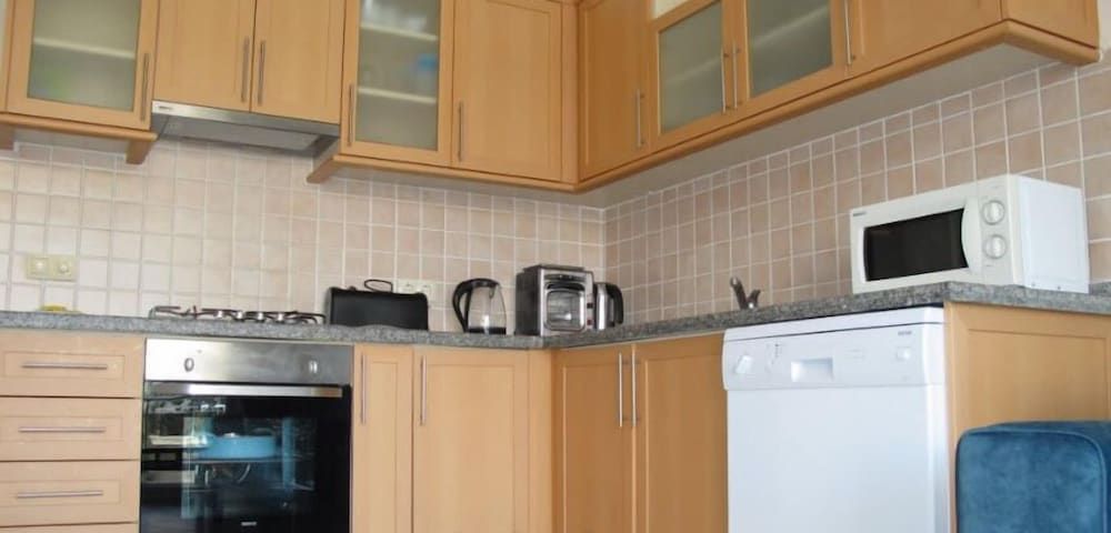 undefined Villa SL06 by JoyLettings 7