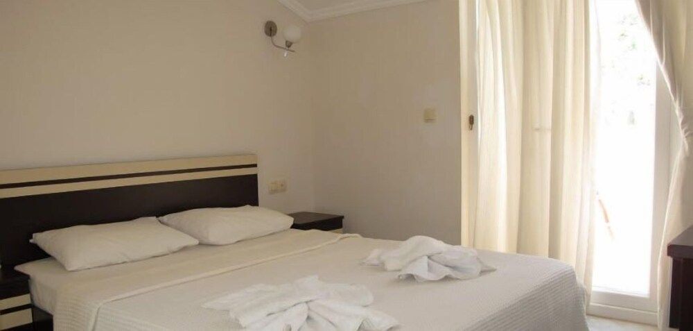 undefined Villa SL06 by JoyLettings