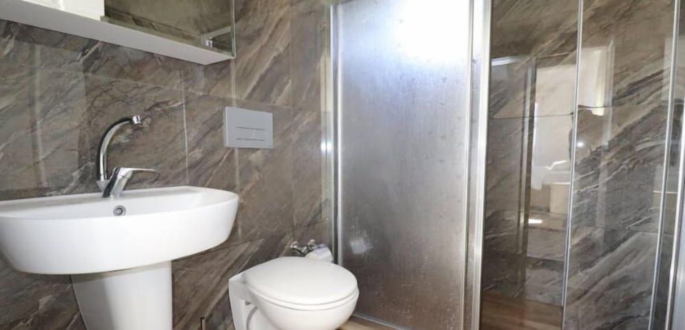 undefined Villa XT12 by JoyLettings 10