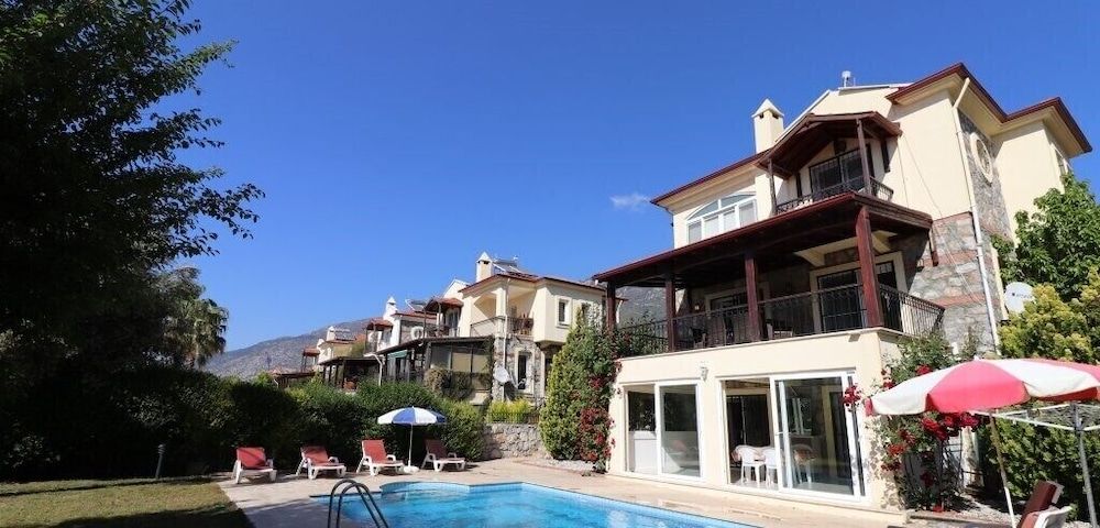 undefined Villa FT04 by JoyLettings 2