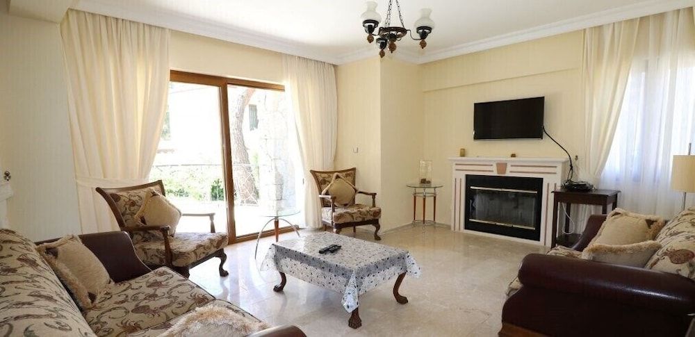 Villa AX12 by JoyLettings Villa 7