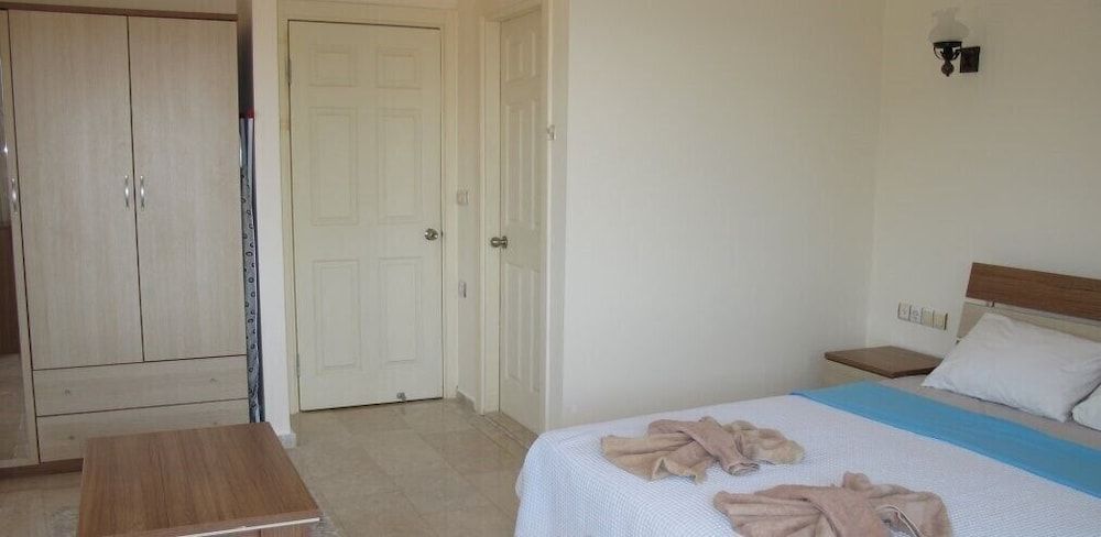 undefined Villa AX20 by JoyLettings 6