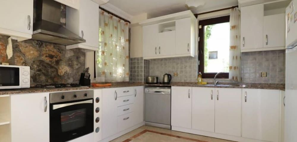 undefined Villa XT15 by JoyLettings 8