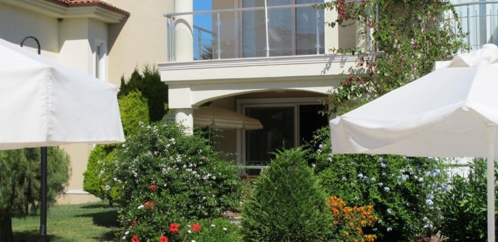 undefined Villa SH15 by JoyLettings 8