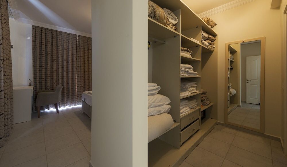 undefined Four Seasons Villa 1 8