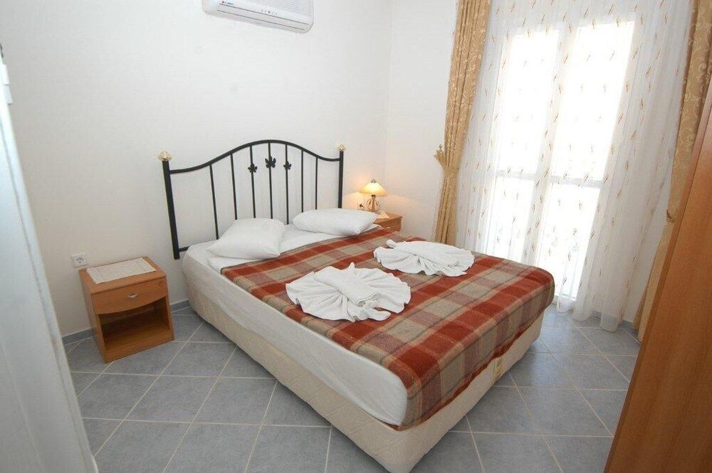 undefined Primrose Apartments 8 4