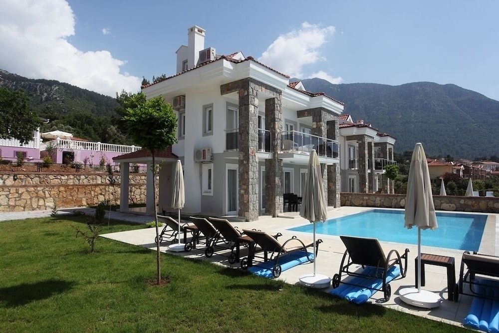 undefined Golden Heights Villa 15 4