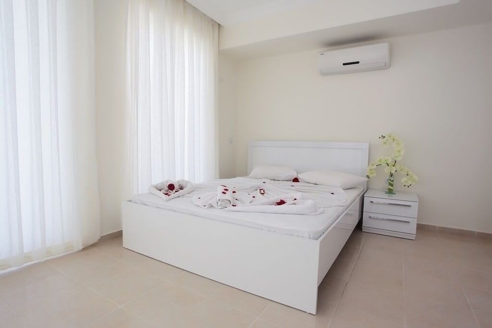 undefined Golden Heights Villa 15 7