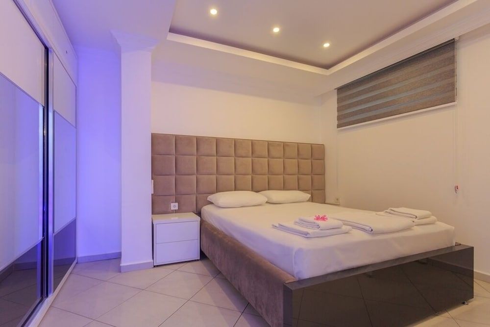 undefined Residence Villa 4 9