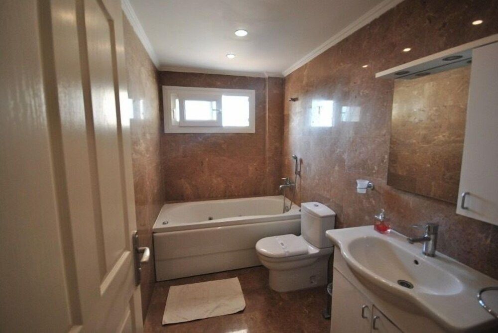 Villa Beatrice Villa (Lady Well) 12