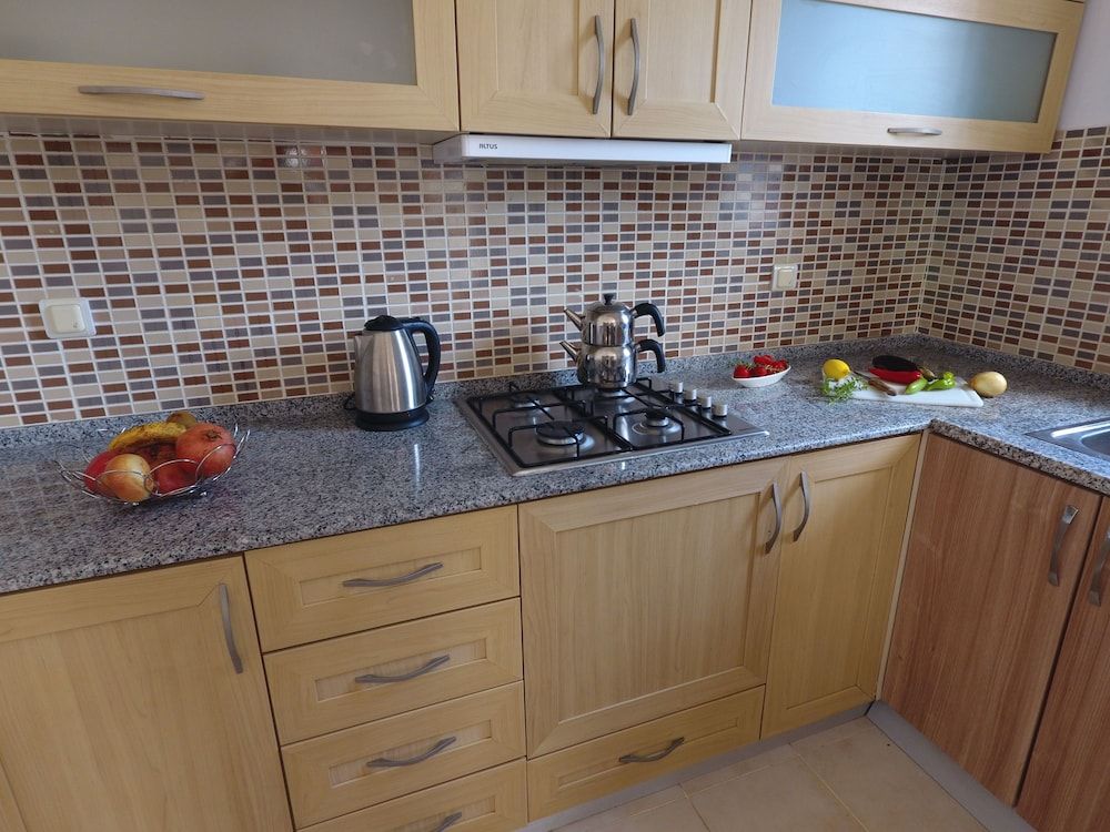 undefined Lale Apart 9