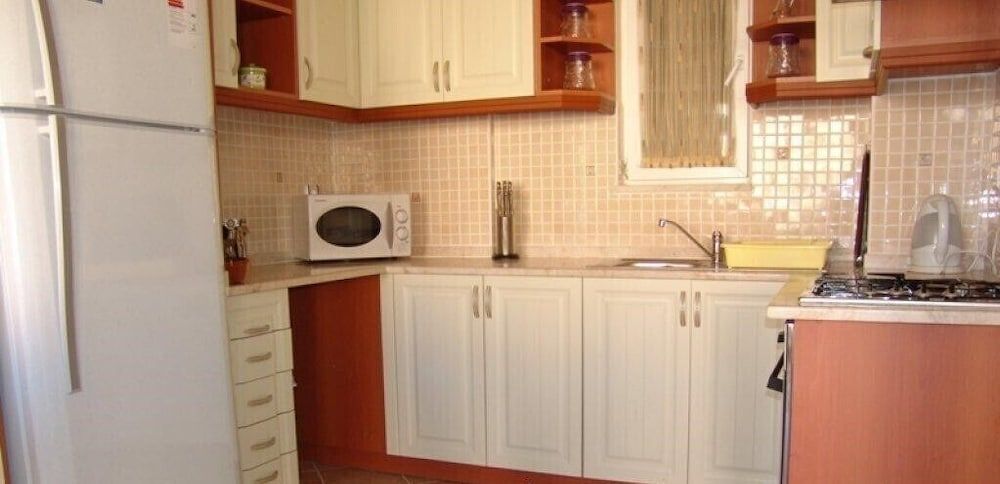 undefined Villa PN13 by JoyLettings 5