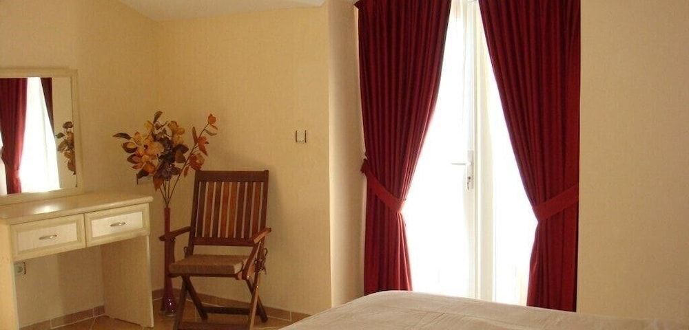 undefined Villa PN15 by JoyLettings 7