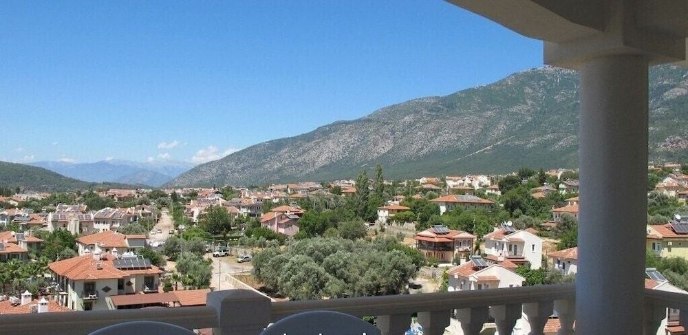 undefined Villa TH18 by JoyLettings 10