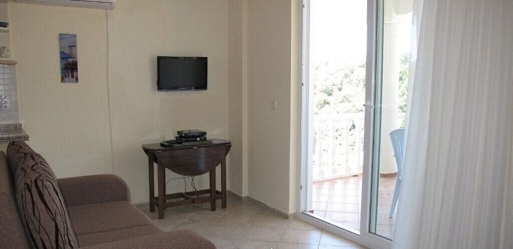 undefined Villa TH18 by JoyLettings 9