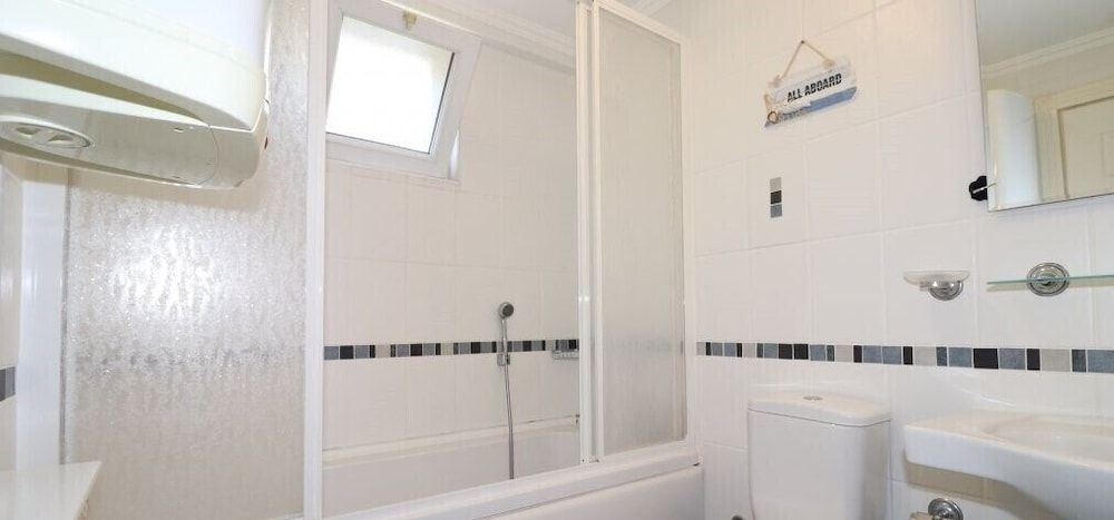 undefined Villa TH09 by JoyLettings 8