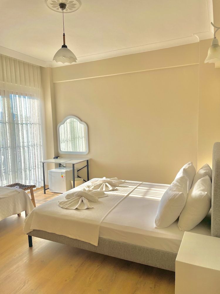 undefined Cennet Hotel 4