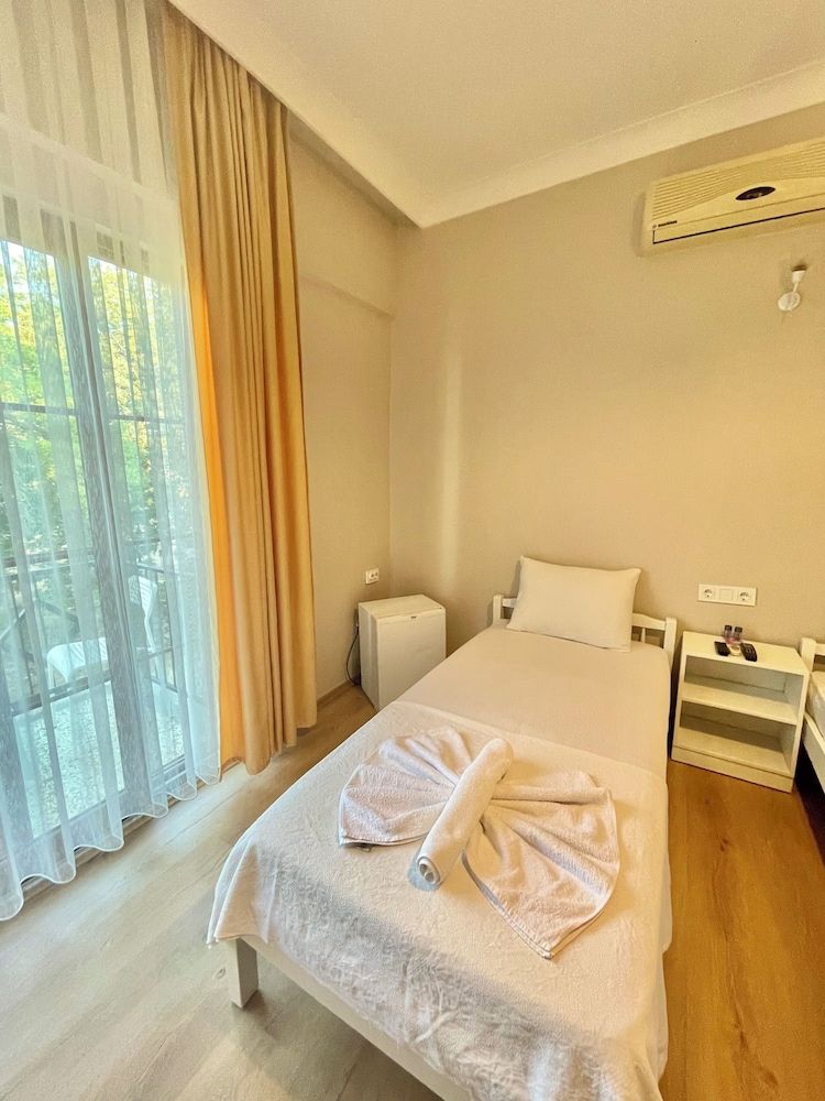 undefined Cennet Hotel