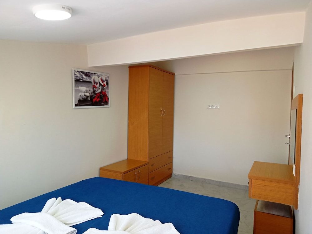 1+1 Cati Kati Terasli Daire / Apartment