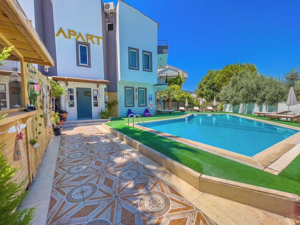 undefined Nehir Apart Otel