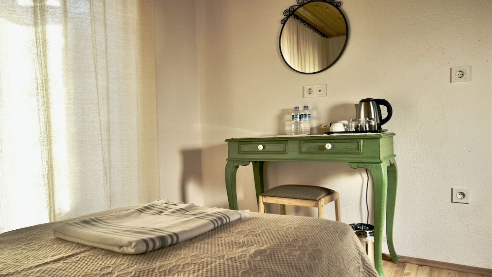 Dedehan Retreat Otel Classic Twin Room, Mountain View 15