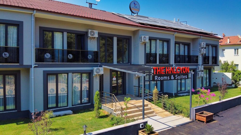 undefined The Halcyon 2