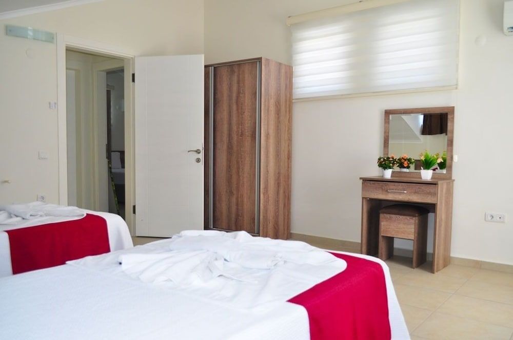 undefined NFS Villa 1-2-3-4 8