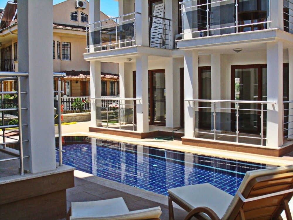 undefined Aqua Marine Apart 4