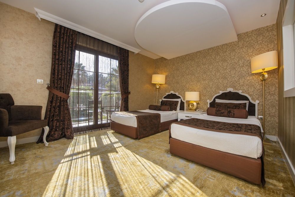 undefined Han Deluxe Hotel 2