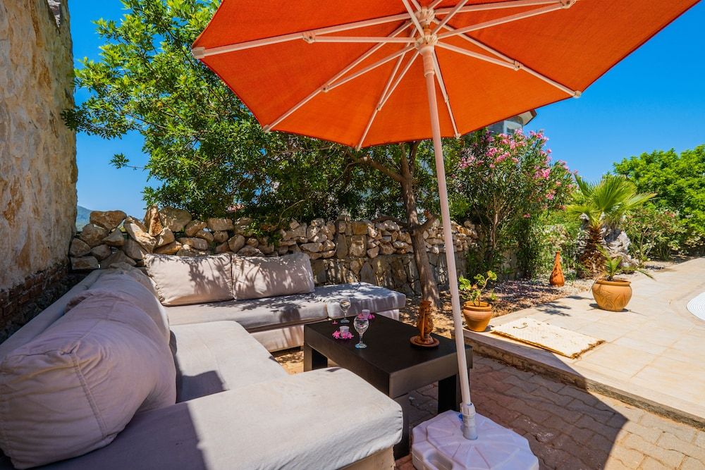 undefined Infinity Flora Villa 2