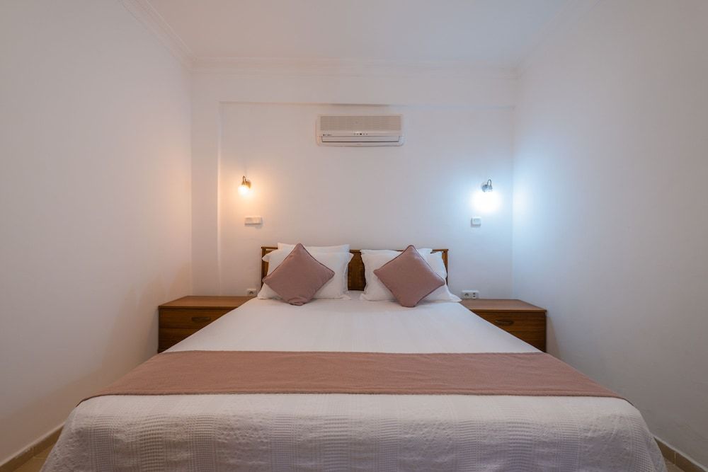 Infinity Flora Villa Luxury Villa, 4 Bedrooms 7