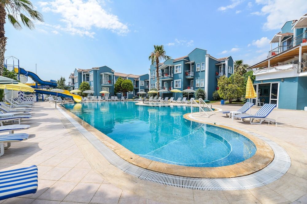 undefined BLUE PEARL HOTEL& VILLAS 9