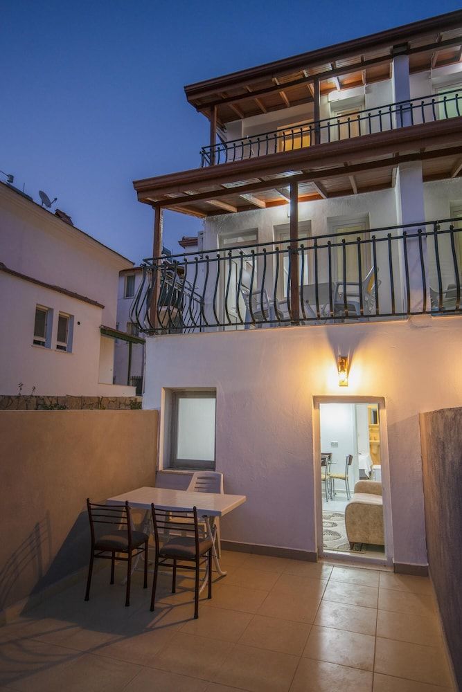 undefined Volaria Oludeniz 8