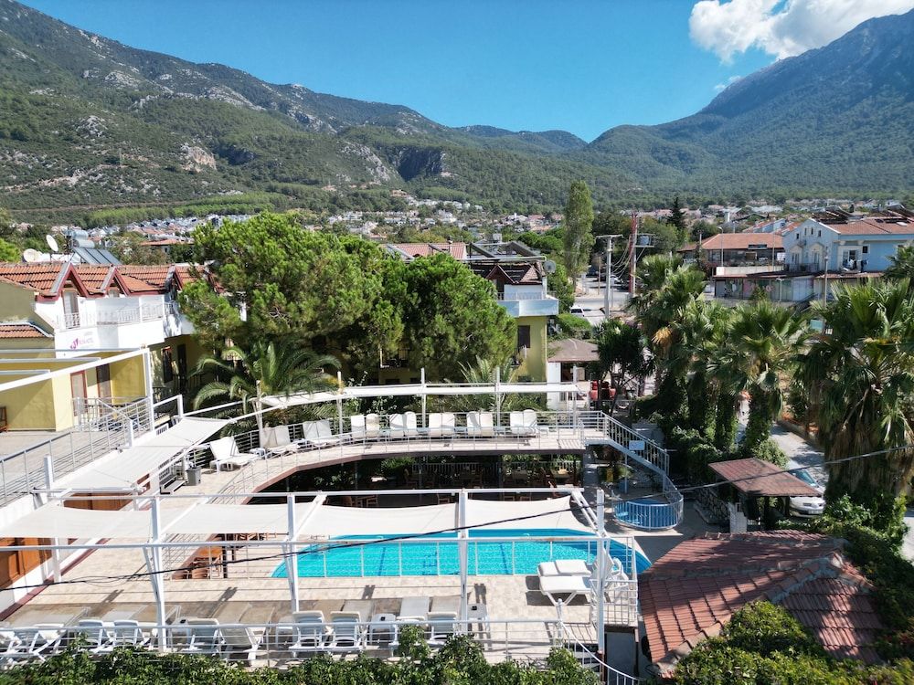 undefined GARDEN RUYA HOTEL 9