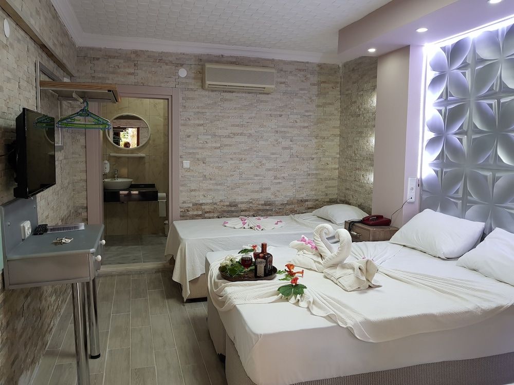 undefined GARDEN RUYA HOTEL 3